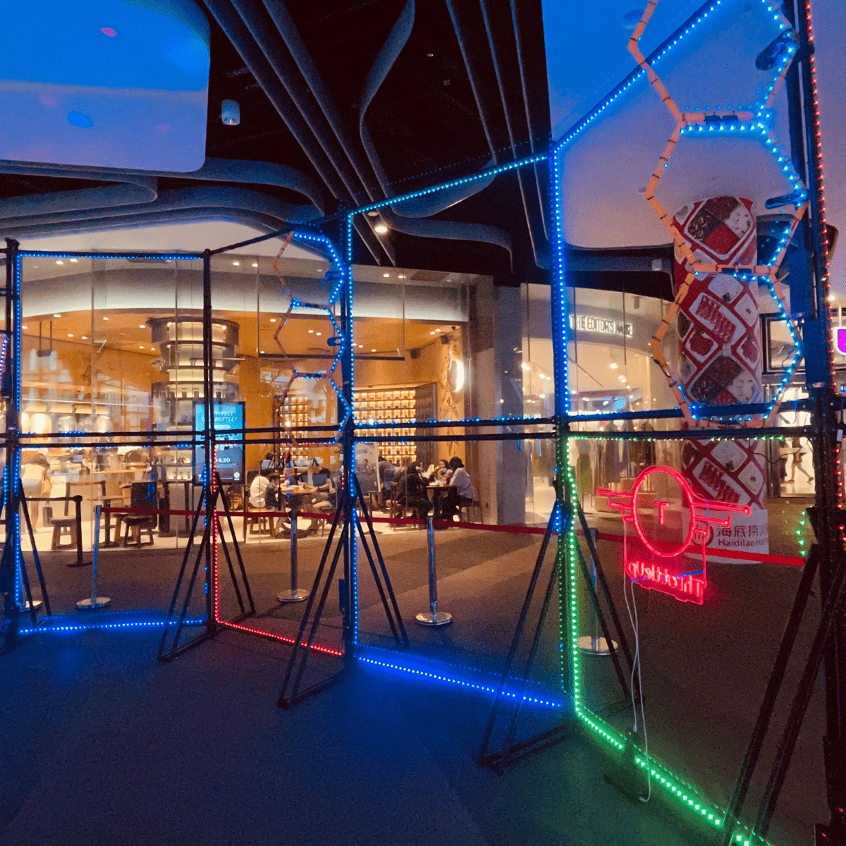 Things to do in Bugis Town - Throttleup's cage